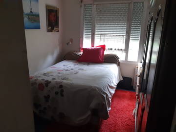 Roomlala | Shared Room in Bures-sur-Yvette