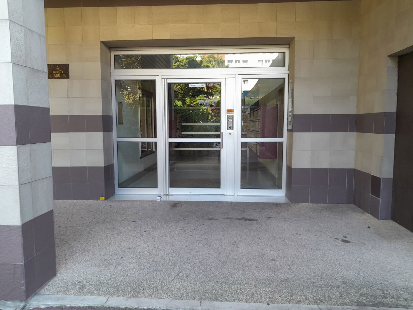 Homestay Saint-Gratien 366005