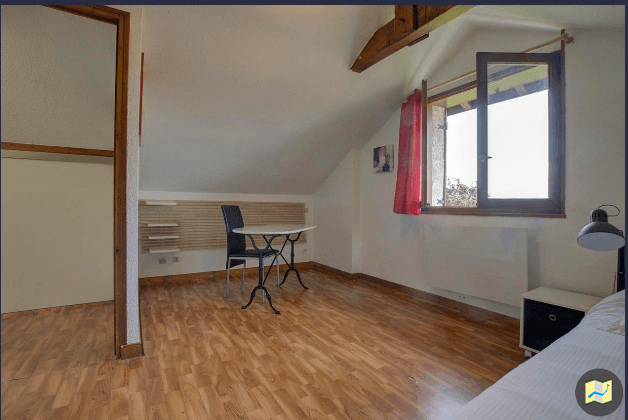 Independent Studio Ornex 256236