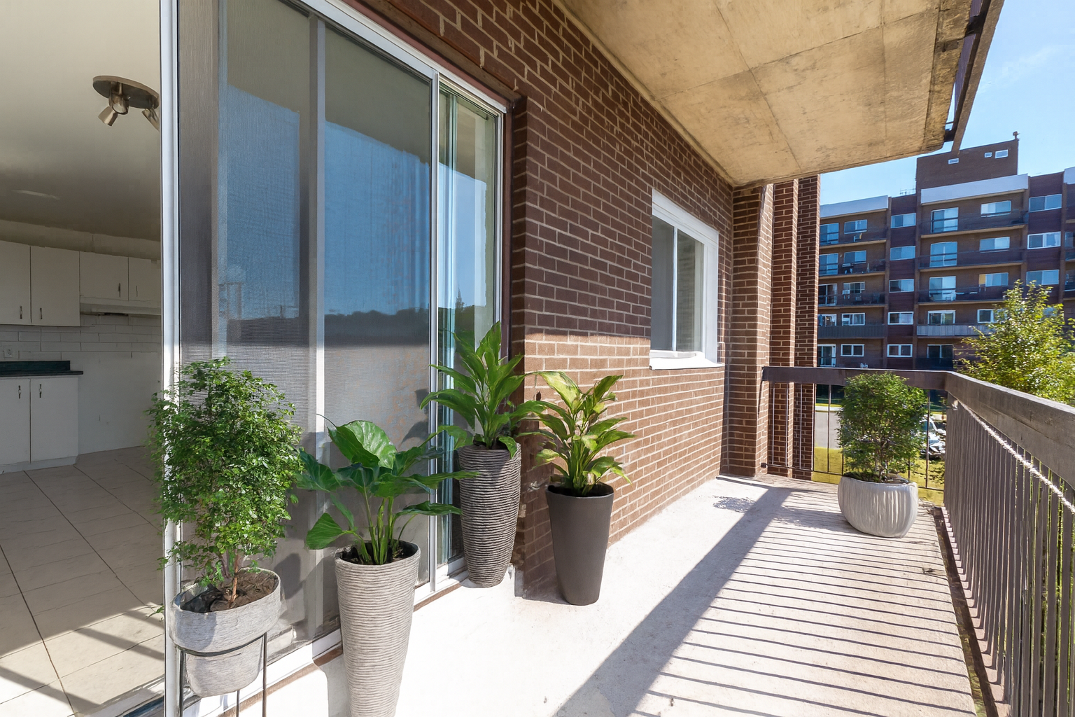 Kolokation Sherbrooke 654329