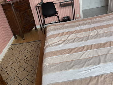 Chambre chez l'habitant à louer à Vichy - photo 2 : chambre-2