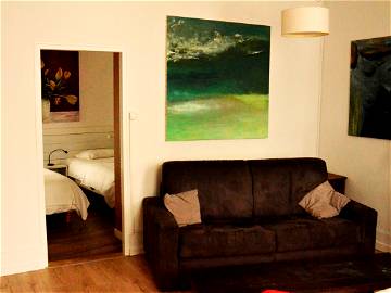 Roomlala | Sigga Appartement Avec Une Chambre Et Un Grand Salon