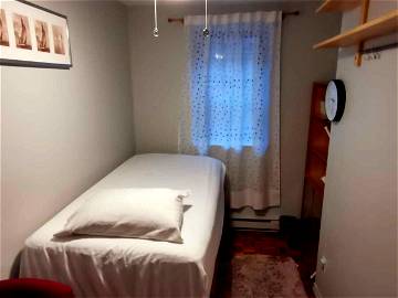 Roomlala | Single Bedroom Furnished & Equipped 