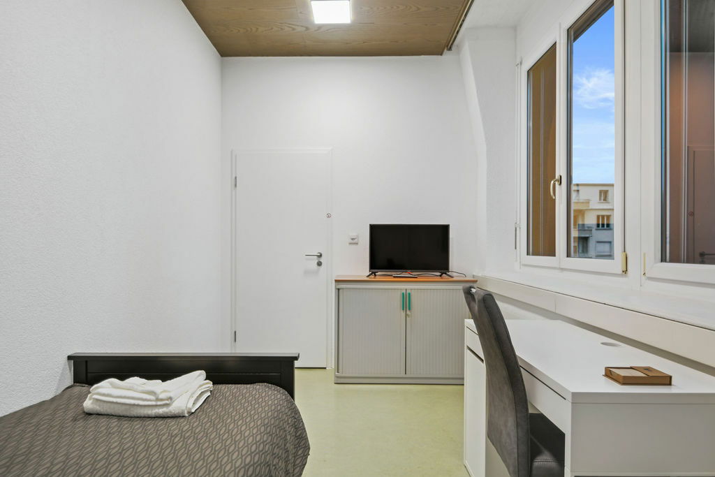 Entire Home La Chaux-de-Fonds 256379