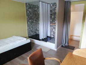 Habitación Individual En Barcaza + 2 Compañeros