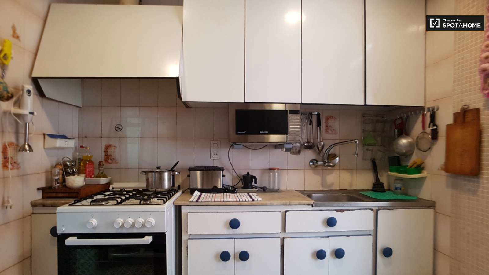 Kotimajoitus Barcelona 216883