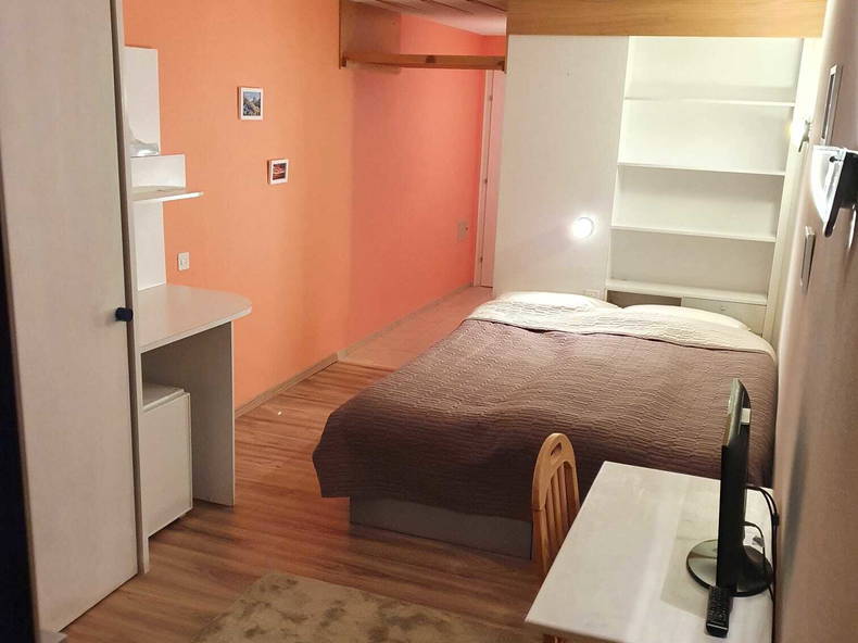 Chambre Chez L'habitant Ayent 244835-1