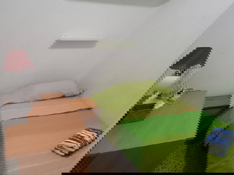 Kolokation Madrid 572333-4