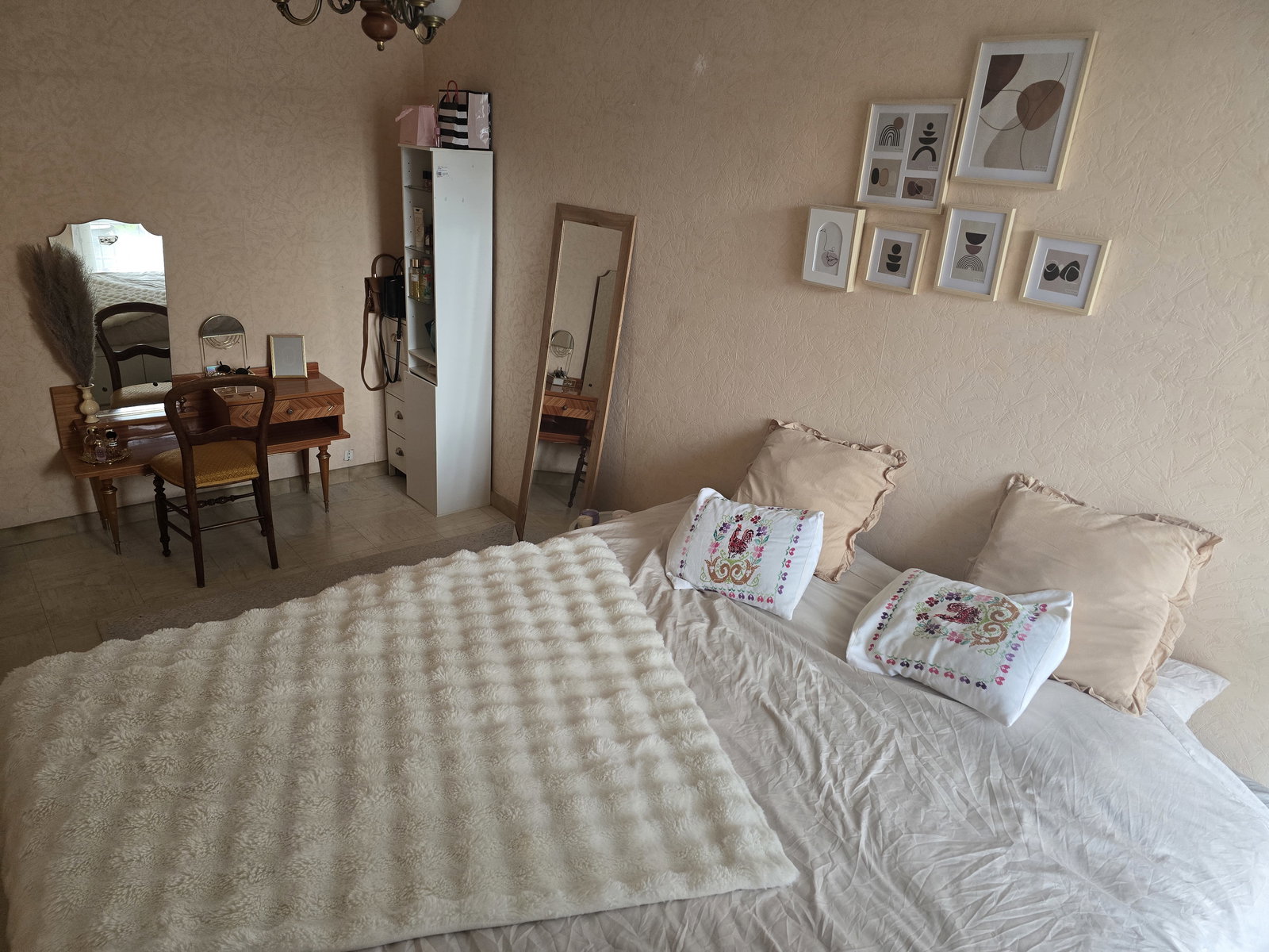 Colocatie Avon 611283