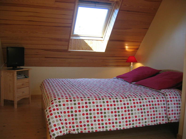 Habitaciones De Huéspedes Brélès 74103-1