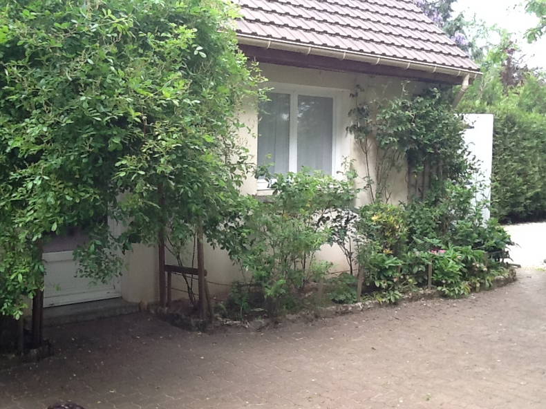 Entire Home Saint-Rémy-l'Honoré 257074-1