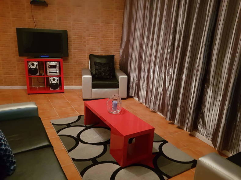 Toda La Casa Aveiro 230693-4