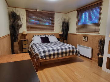 Roomlala | Smukt stort værelse i et forfædres hus.