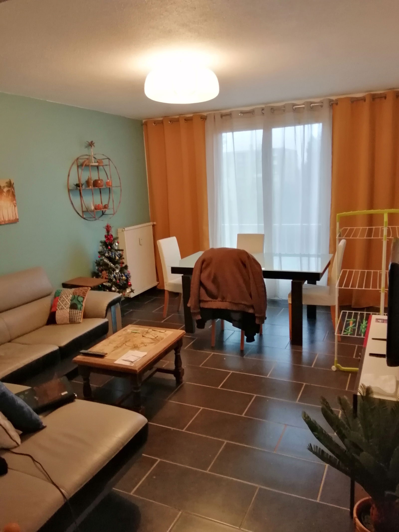 Hemvistelse Bourgoin-Jallieu 254296