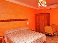 Room For Rent Campania 191524