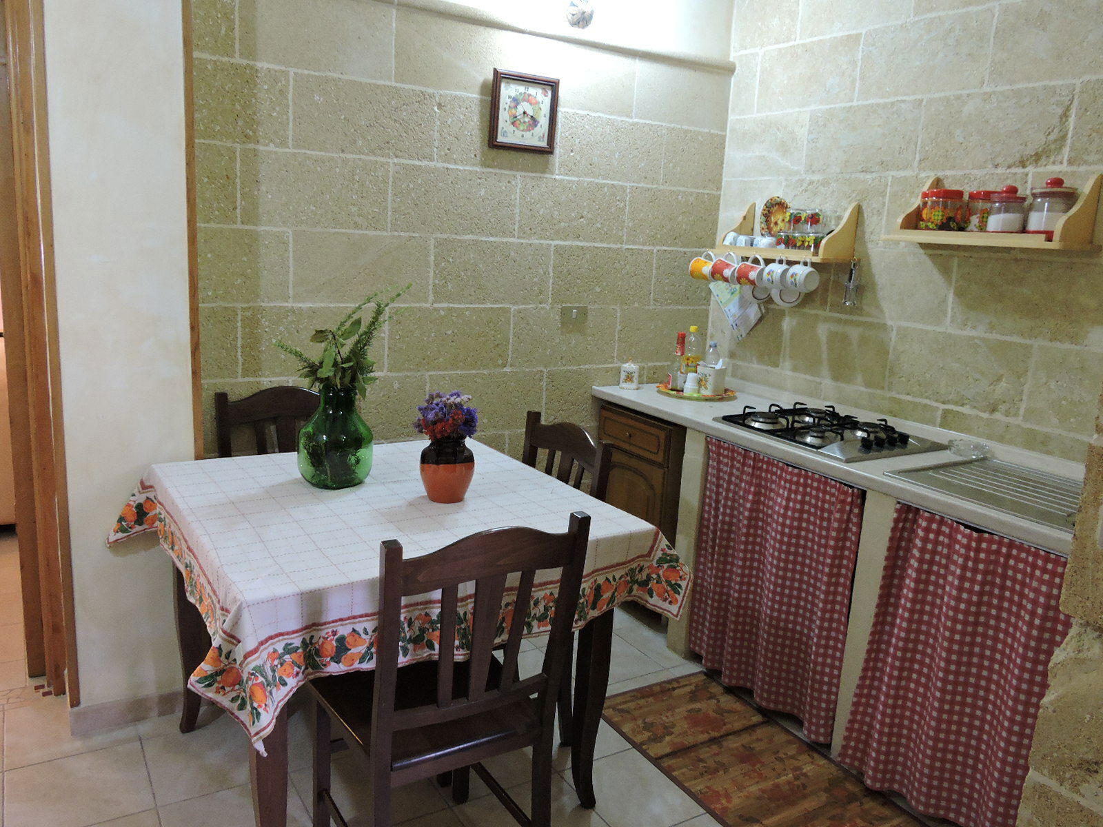 Independent Studio Castro 181918