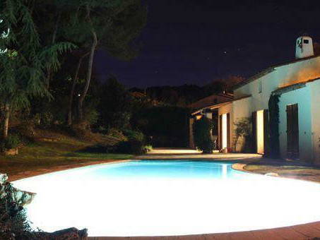 Colocación Valbonne 153958-1