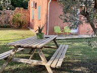 Entire Home Miramas 505921-2