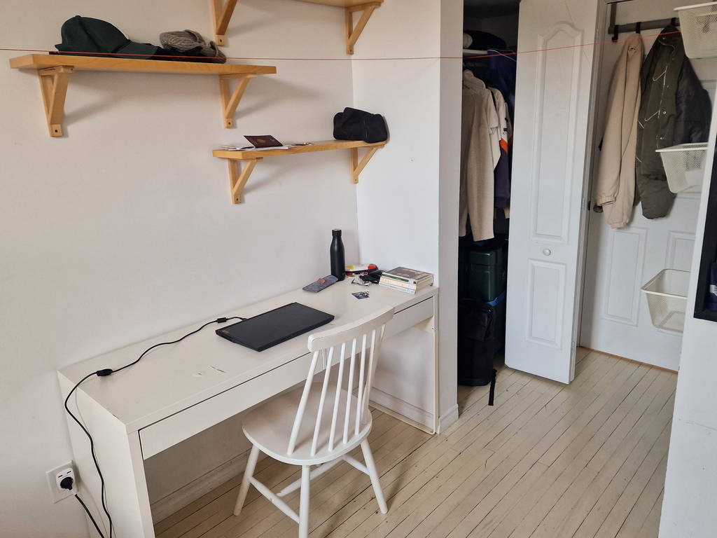 Colocation Montreal 662476-1