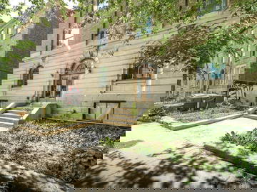 Colocation Montreal 662476-3