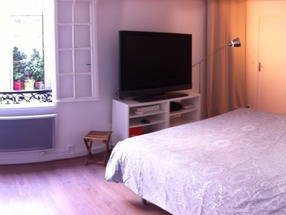 Homestay Paris 25504