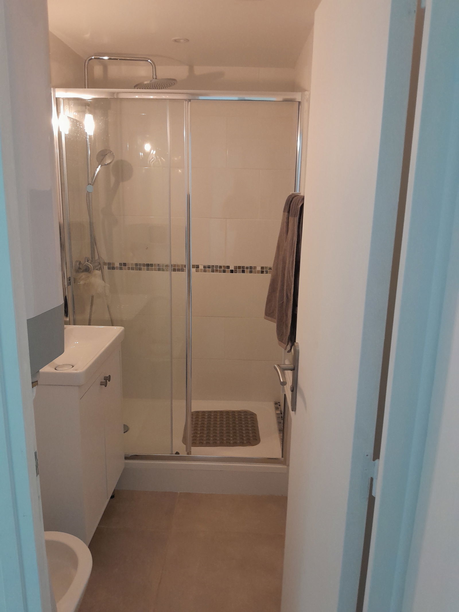 Oberoende Studio Rosny-sous-Bois 412318