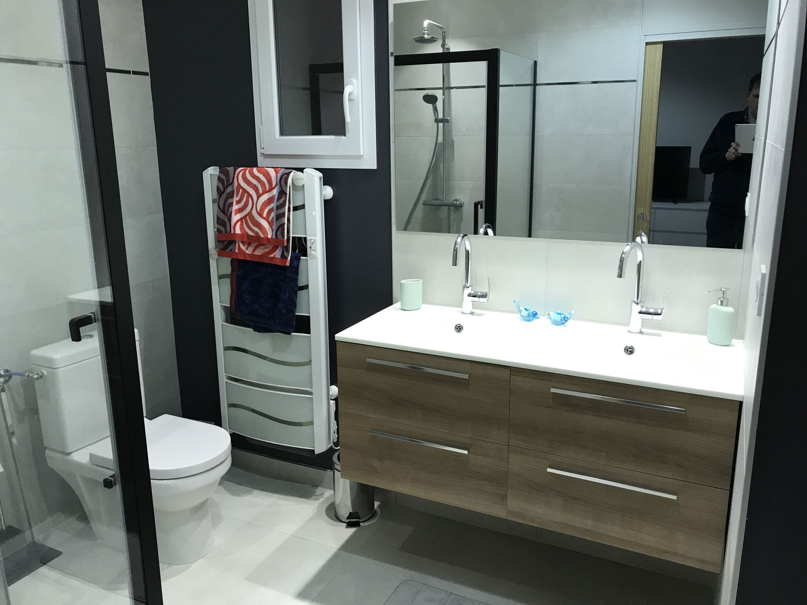 Homestay Riorges 196712