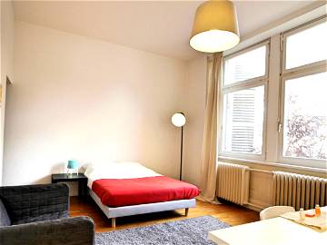 Roomlala | Spacious And Warm Room – 22m² - ST19