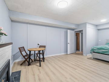Chambre chez l'habitant à louer à Coquitlam - photo 2 : chambre-2
