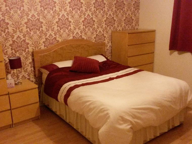 Homestay Yeovil 149716-1