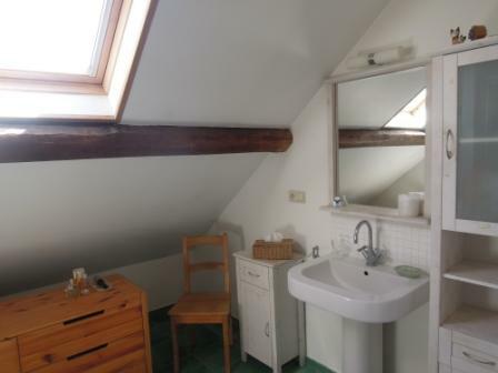 Homestay Waterloo 81078