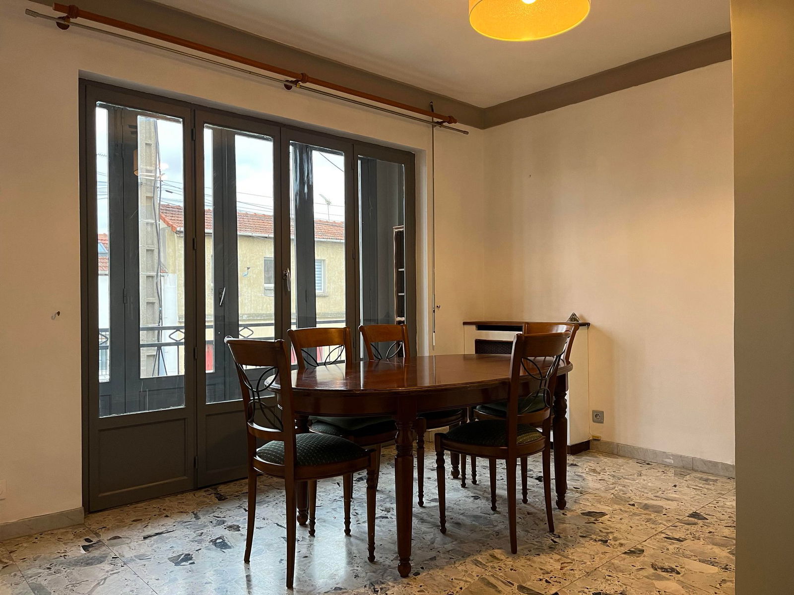 Homestay Bobigny 324018
