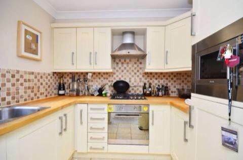 Homestay London 120015