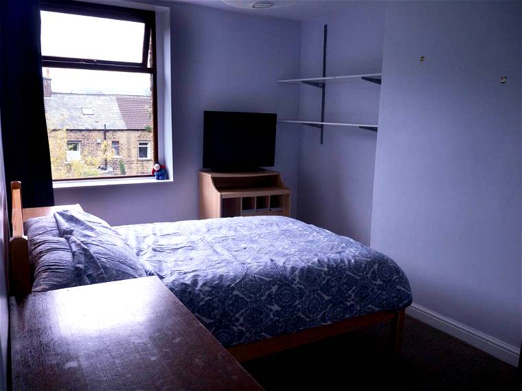 Room In The House Meltham 138928-1