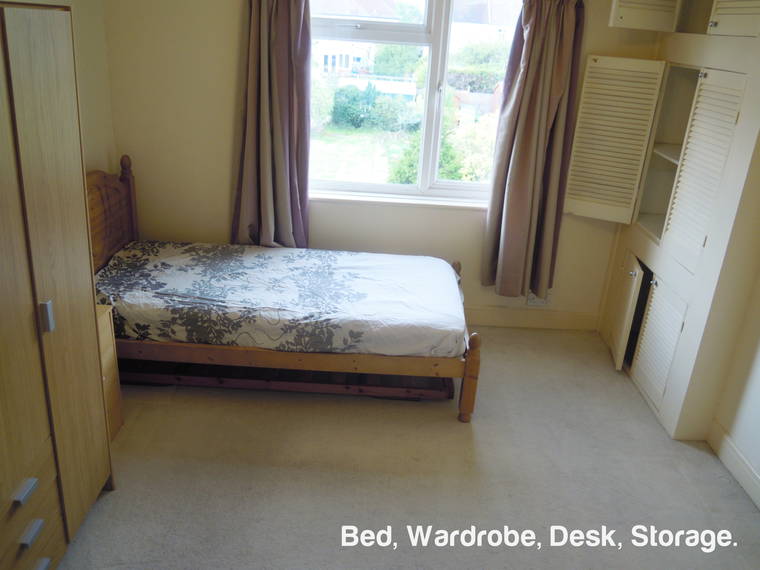 Homestay Worcester Park 123027