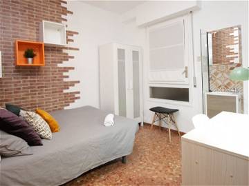 Room For Rent Barcelona 190710