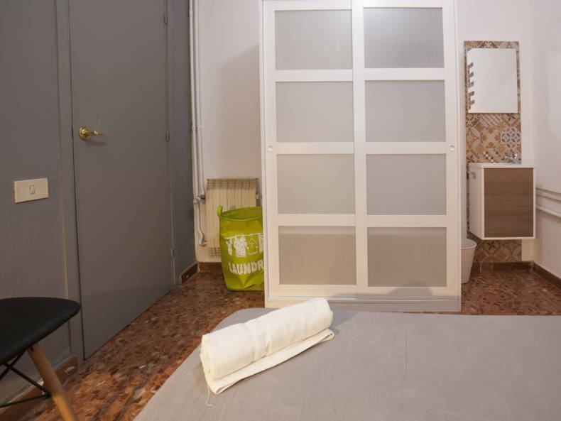 Quedarse En Casa Barcelona 200307-3