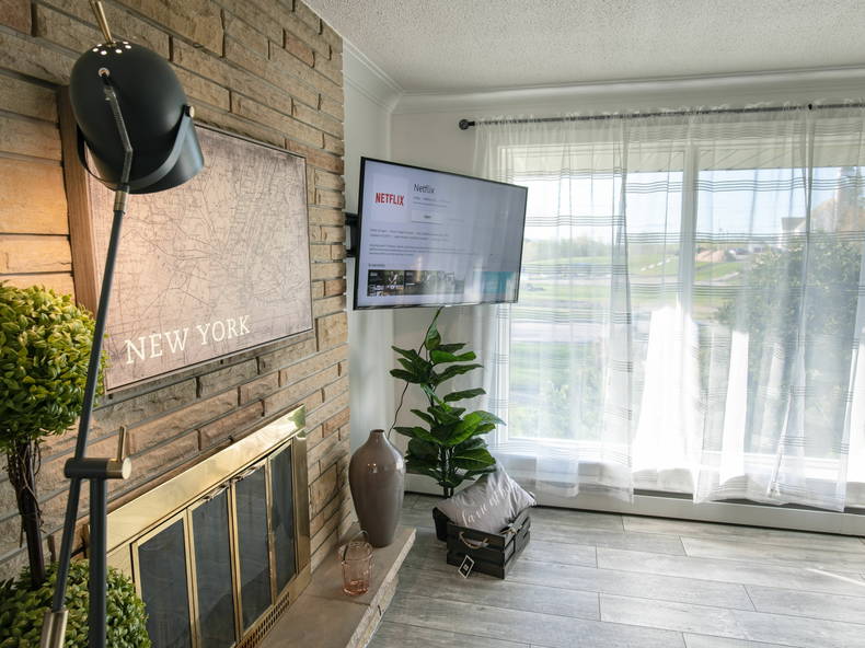 Logement Entier Smooth Rock Falls 254620-2