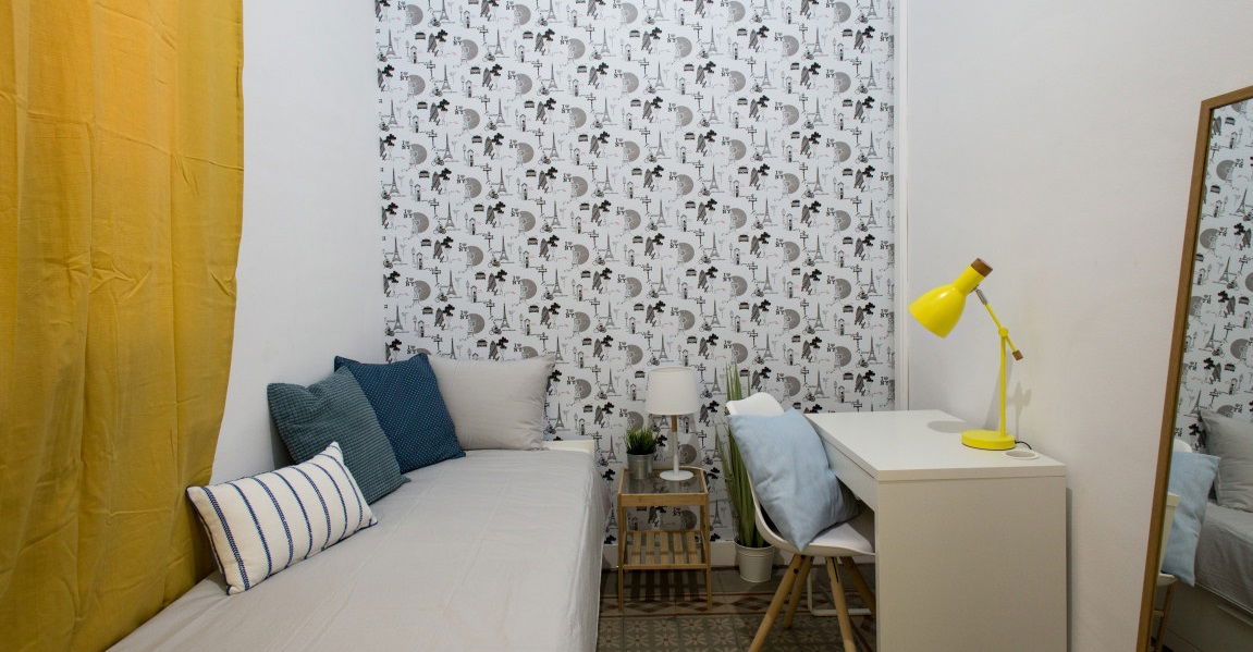 Homestay Barcelona 200325