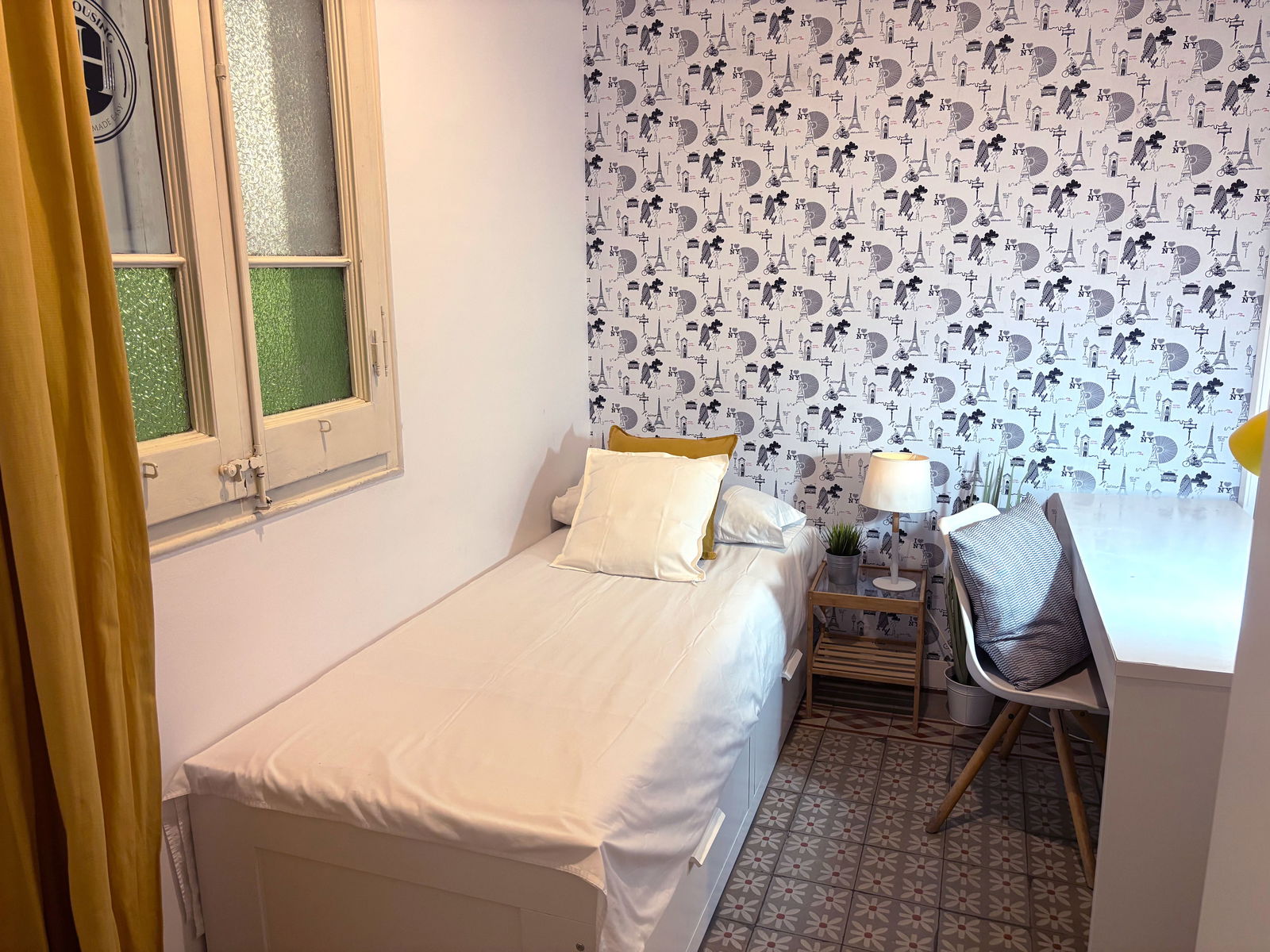 Homestay Barcelona 200325