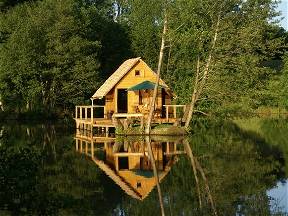 Splendid Cabin On Stilts