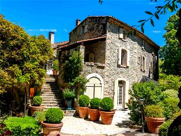 Roomlala | St Lazare - Bed And Breakfast In Affitto
