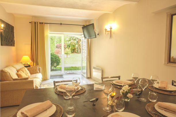 Habitaciones De Huéspedes Forcalquier 94541