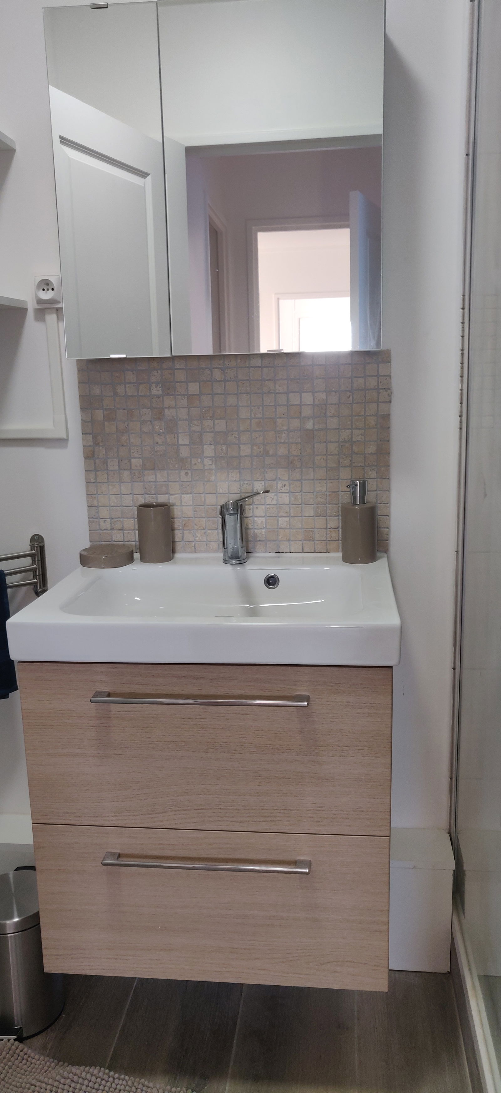 Collocazione Le Mée-sur-Seine 302360