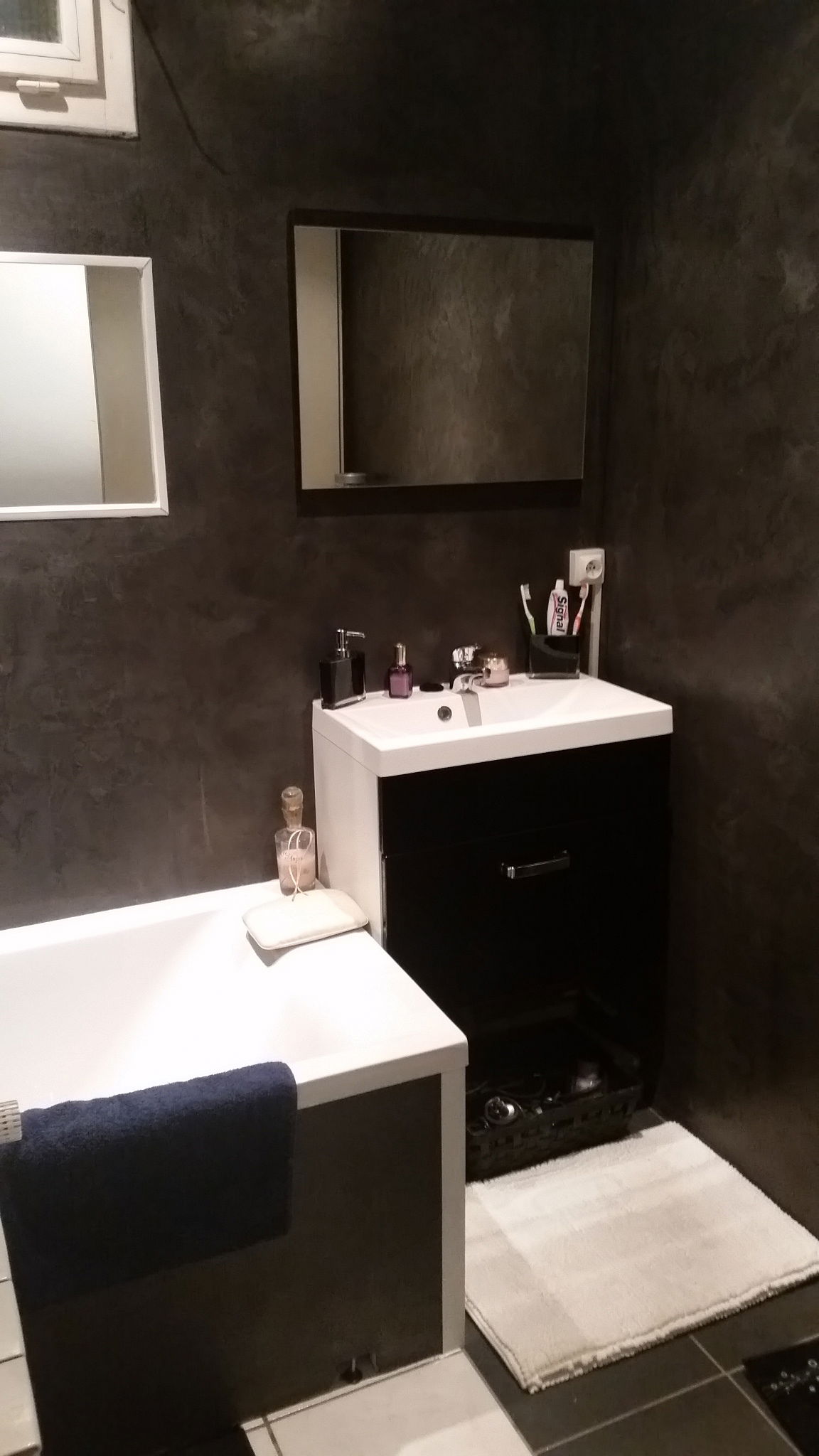 Famiglia Salon-de-Provence 91617