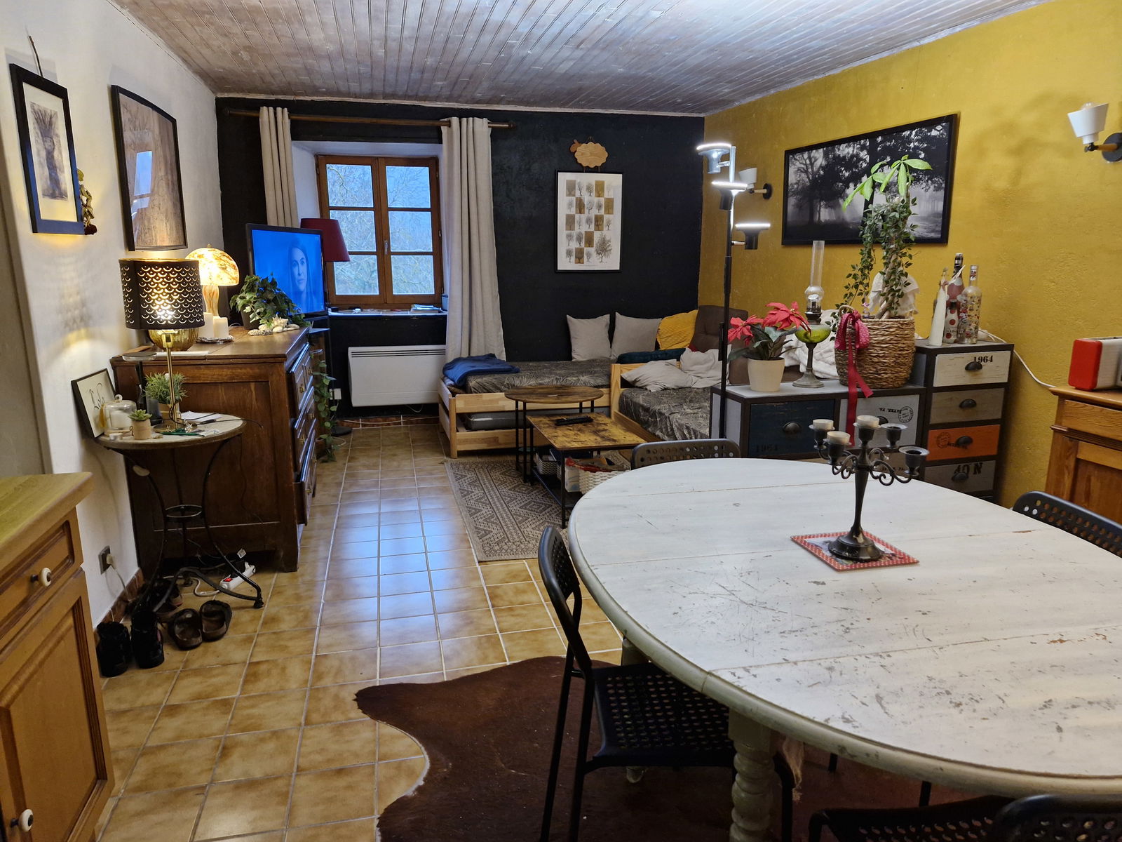 Famiglia Saint-Julien-d'Intres 659944