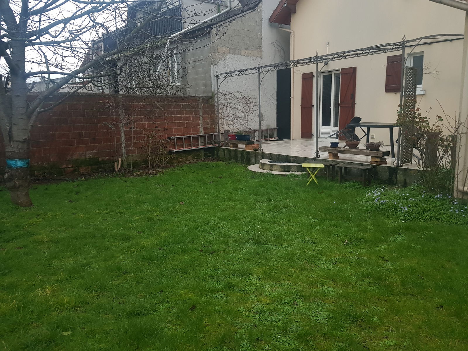 Famiglia Drancy 234610