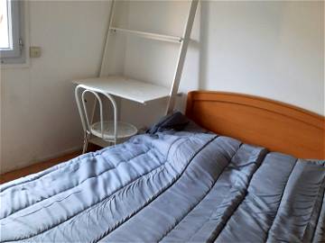 Roomlala | Stanza In Affitto In Un Duplex T4 Con Giardino