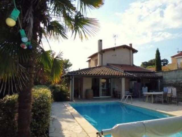 Famiglia Castelnau-le-Lez 54714