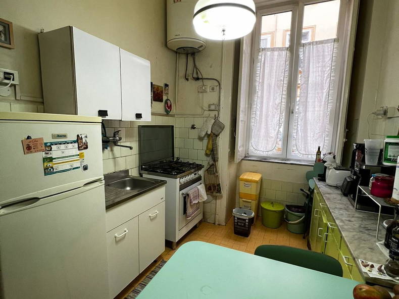 Colocation Napoli 669458-4